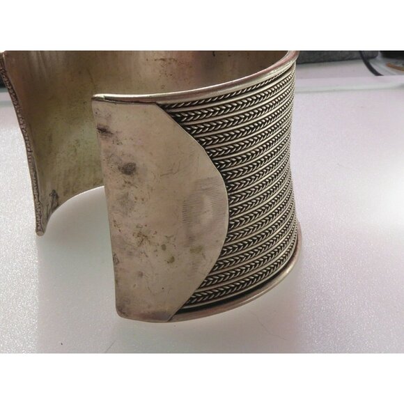 Vintage Shan or Wa/Lawa Bracelet Golden Triangle Hill Tribe Beautiful Wide Cuff - Picture 3 of 16